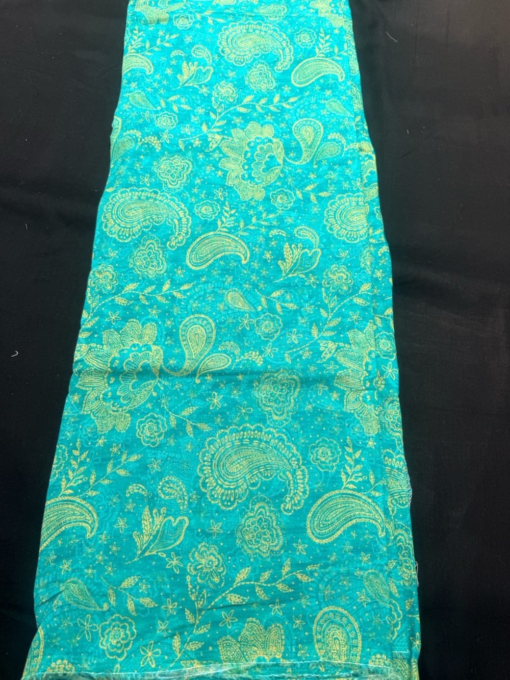 Unstitched suit